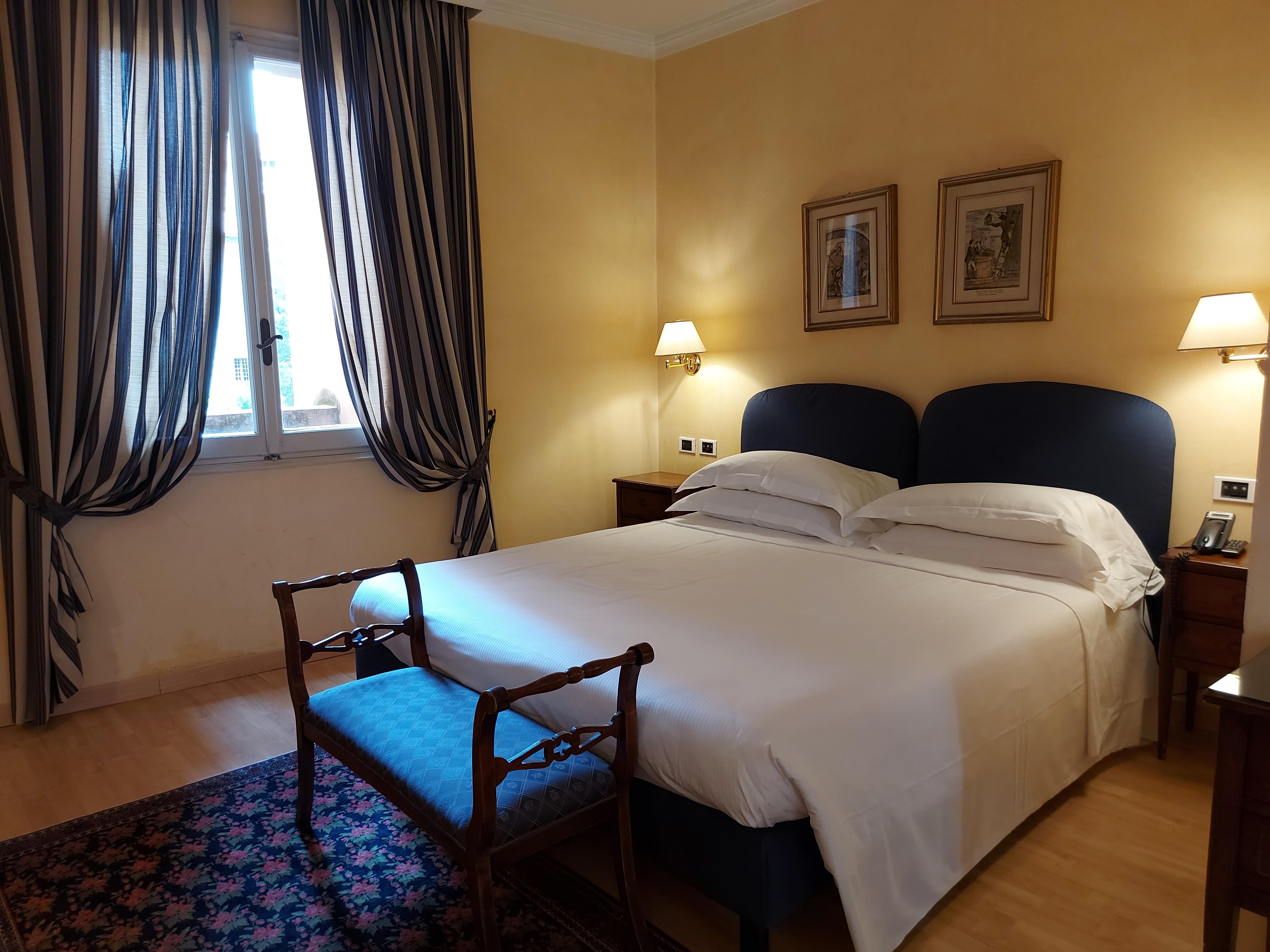 Hotel Phi Canalgrande 4*