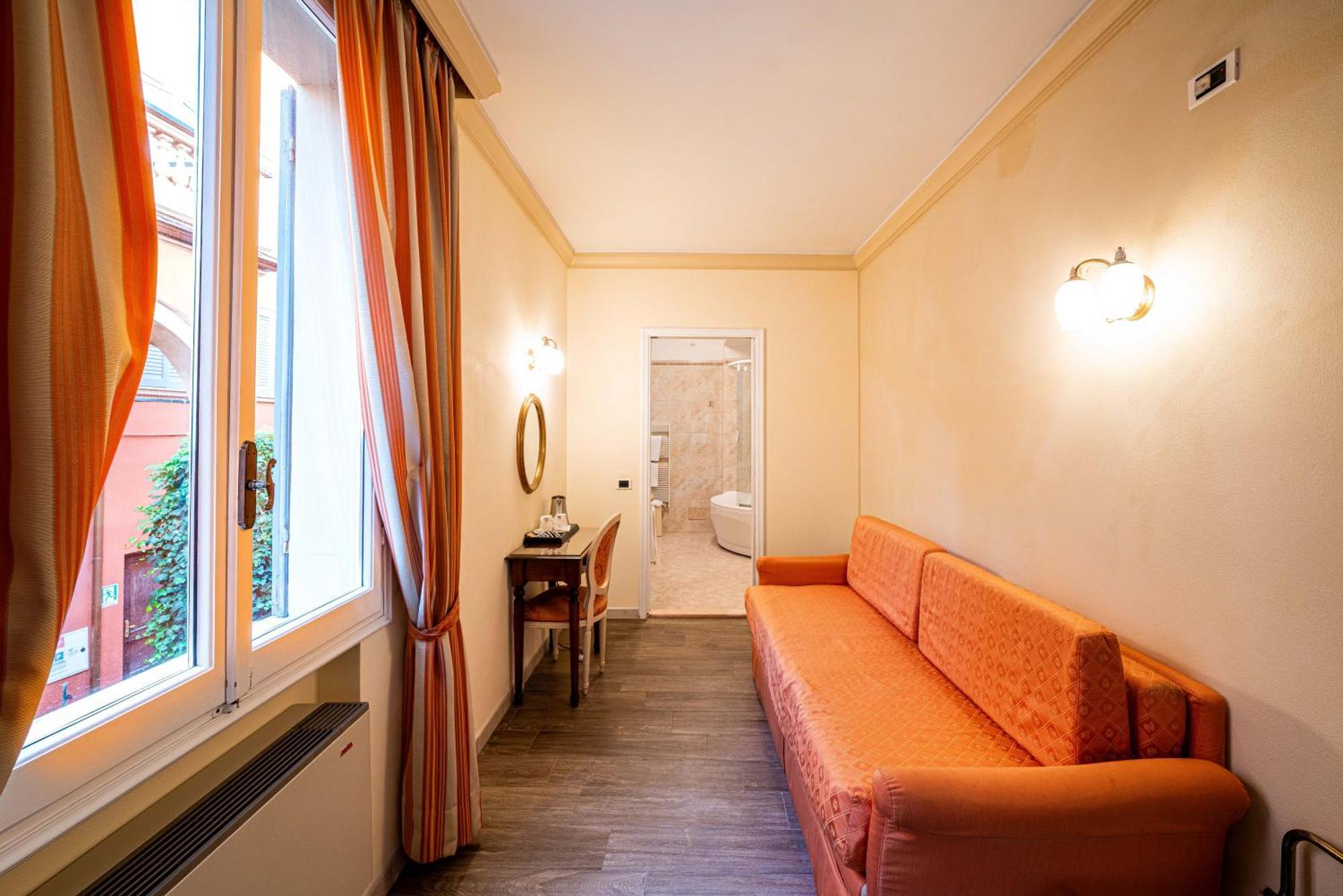 Phi Canalgrande Hotel Modena