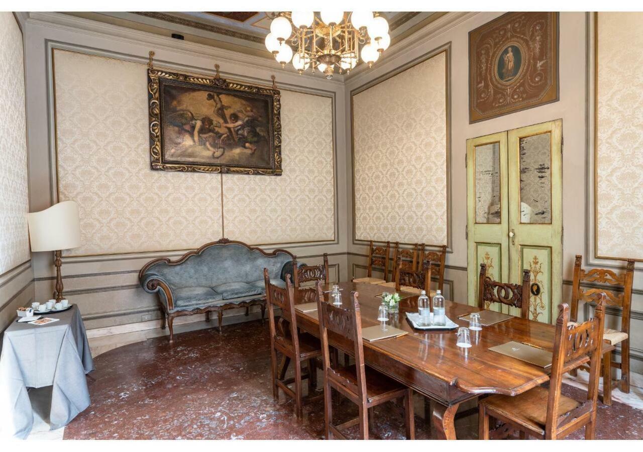 Phi Canalgrande Hotel 4*